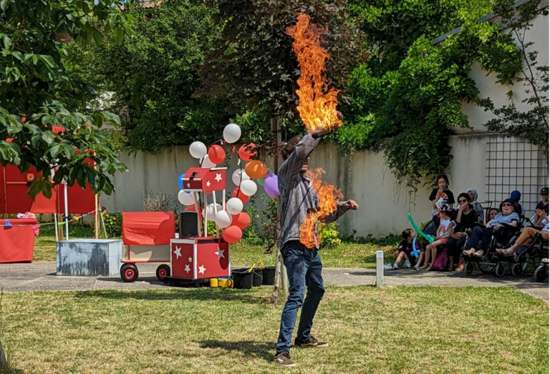 Fête foraine à la maison de retraite La Canopée